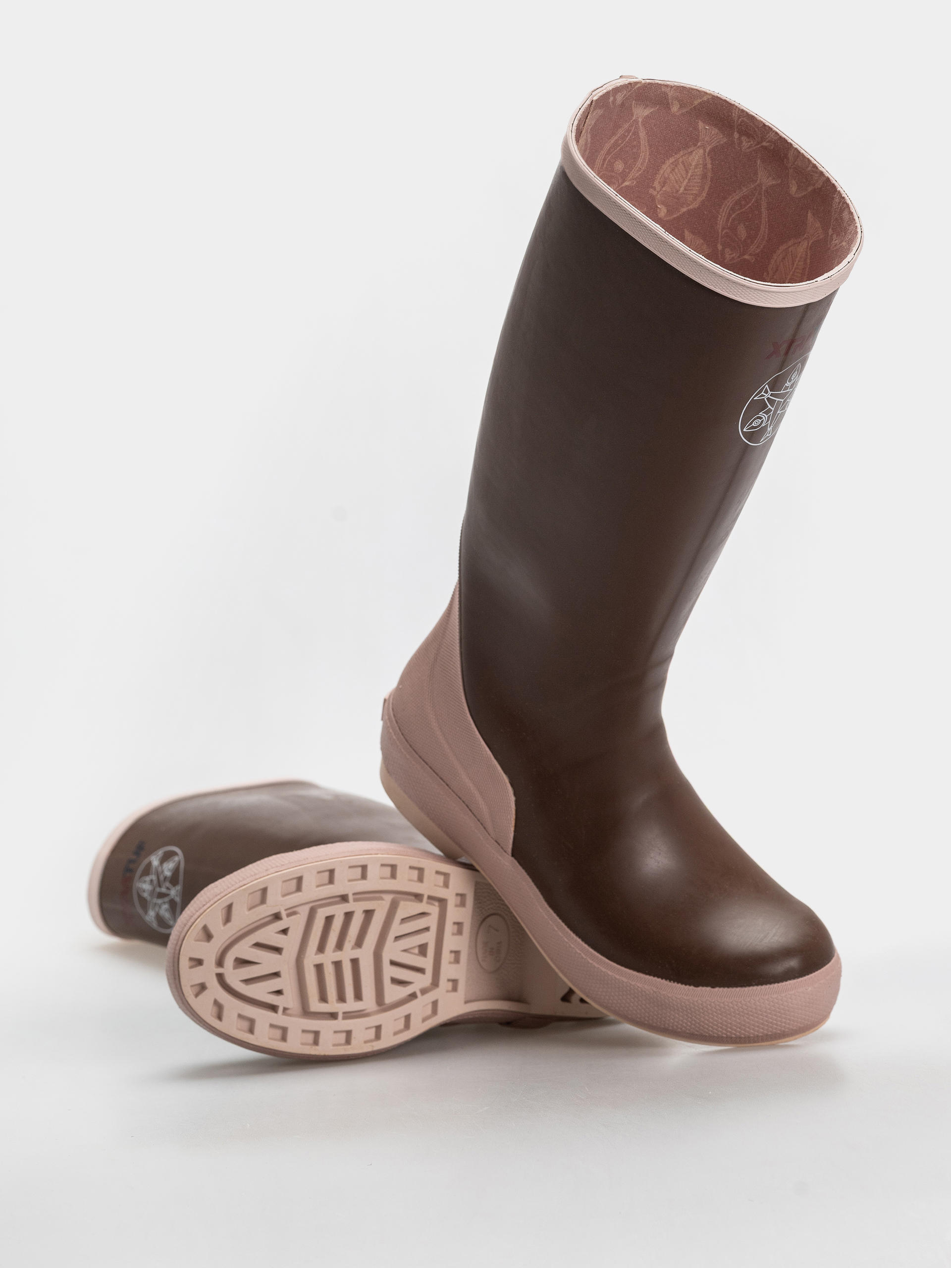 Обувки Xtratuf Salmon Sisters 15 Legacy Boot Wmn (brown sepia halibut)