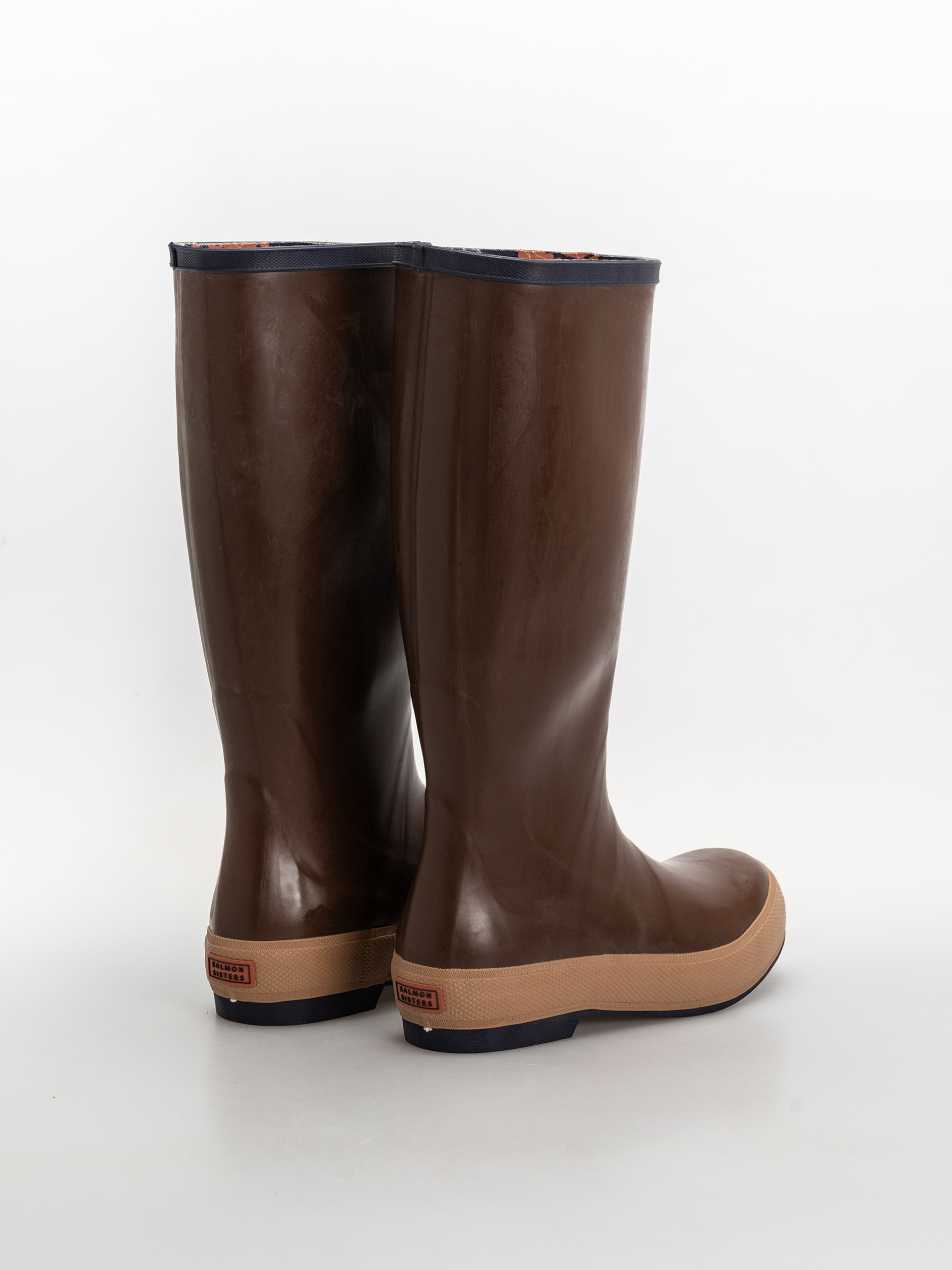 Обувки Xtratuf Salmon Sisters 15 Legacy Boot Wmn (brown kelp oyster)