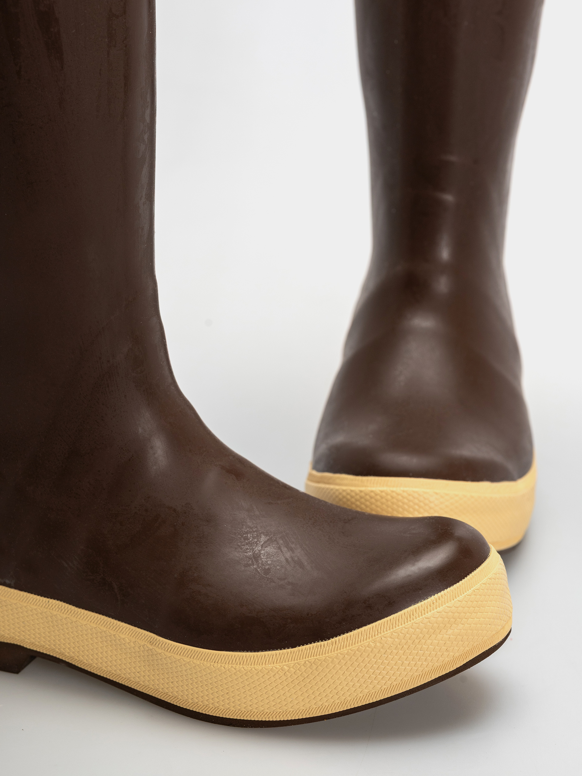 Обувки Xtratuf Salmon Sisters 15 Legacy Boot Wmn (chocolate octopus)