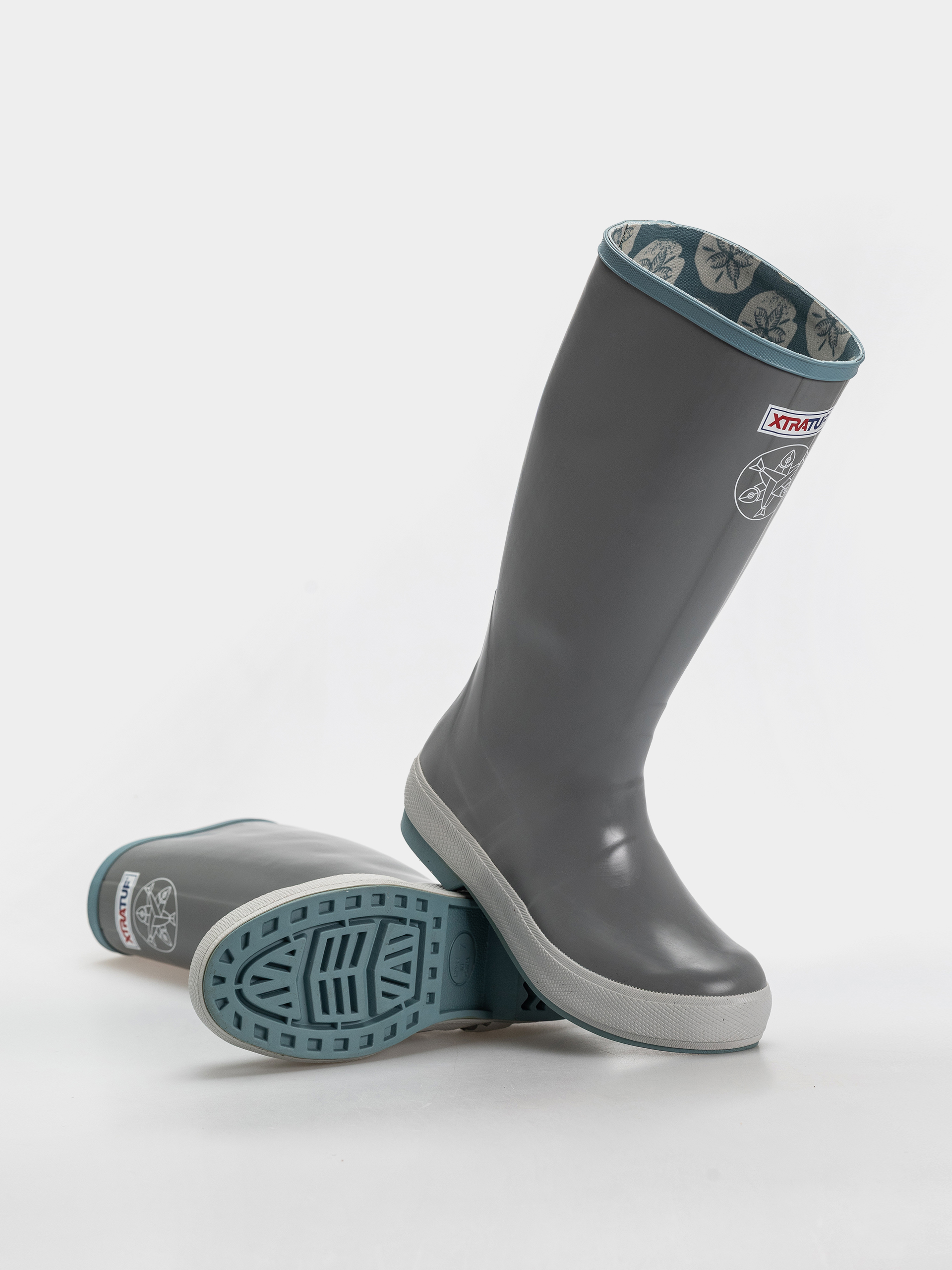 Обувки Xtratuf Salmon Sisters 15 Legacy Boot Wmn (grey sand dollar)