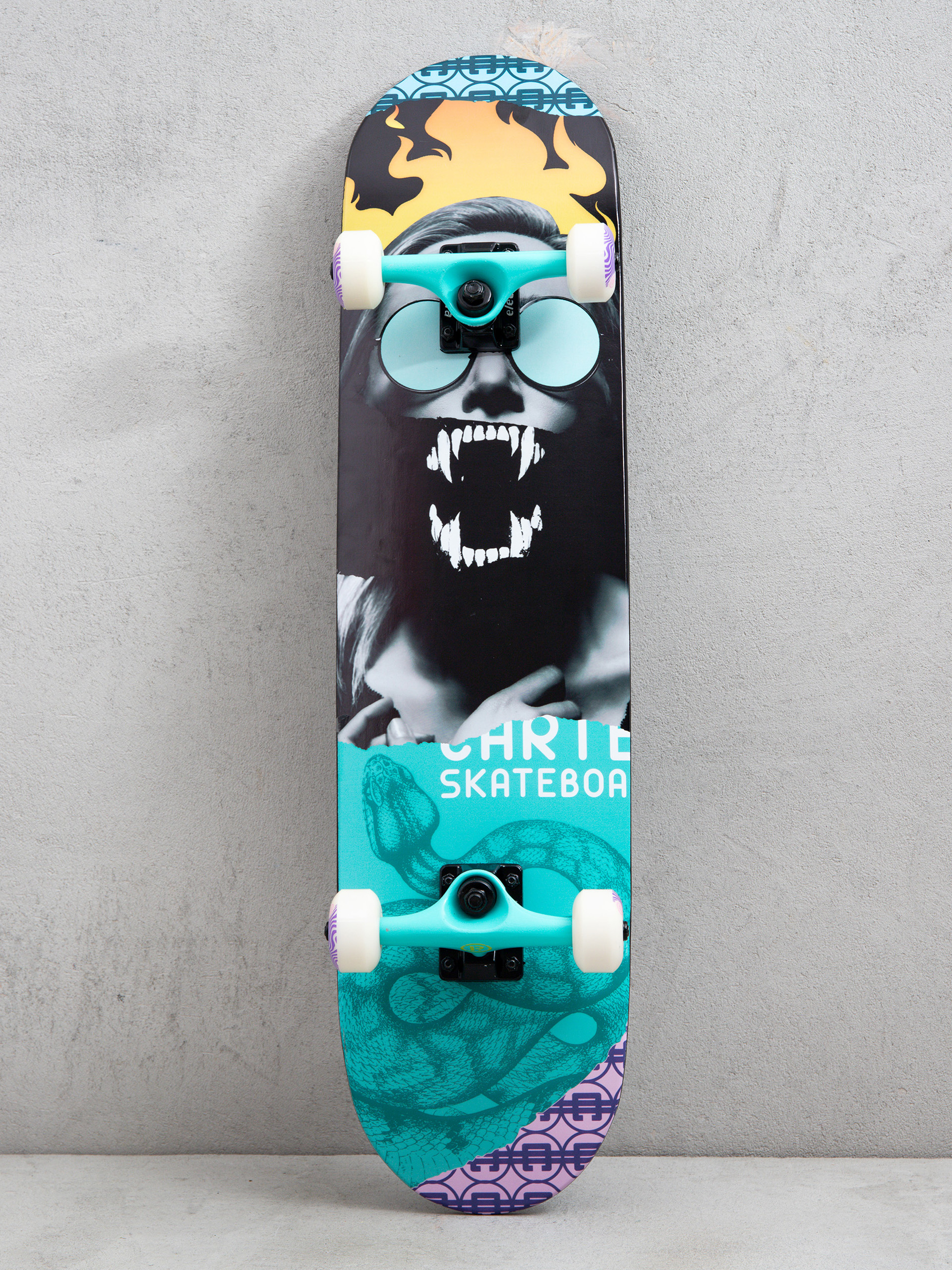 Скейтборд Cartel Skateboards Venom (black)
