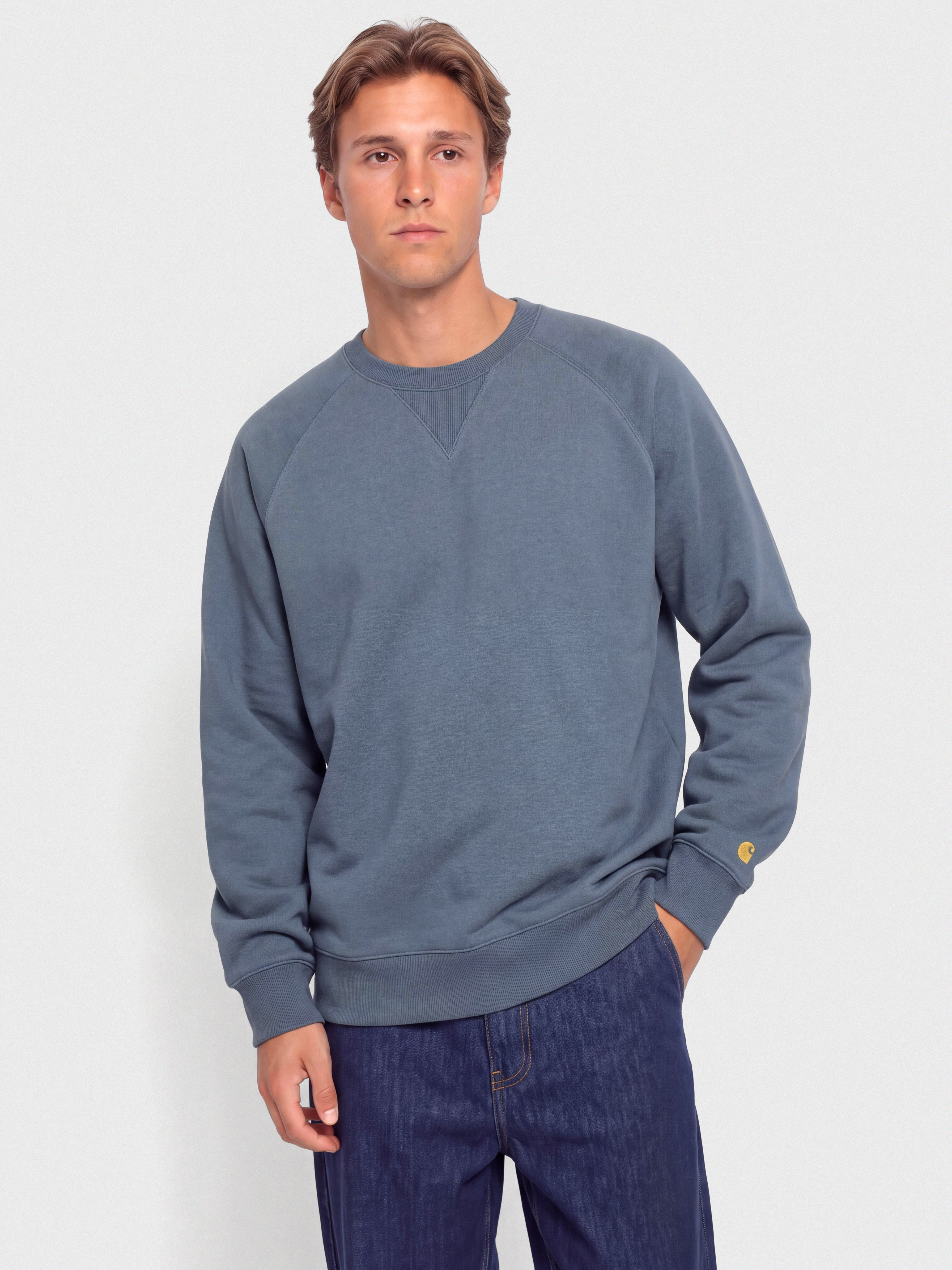Суитшърт Carhartt WIP Chase (icesheet/gold)