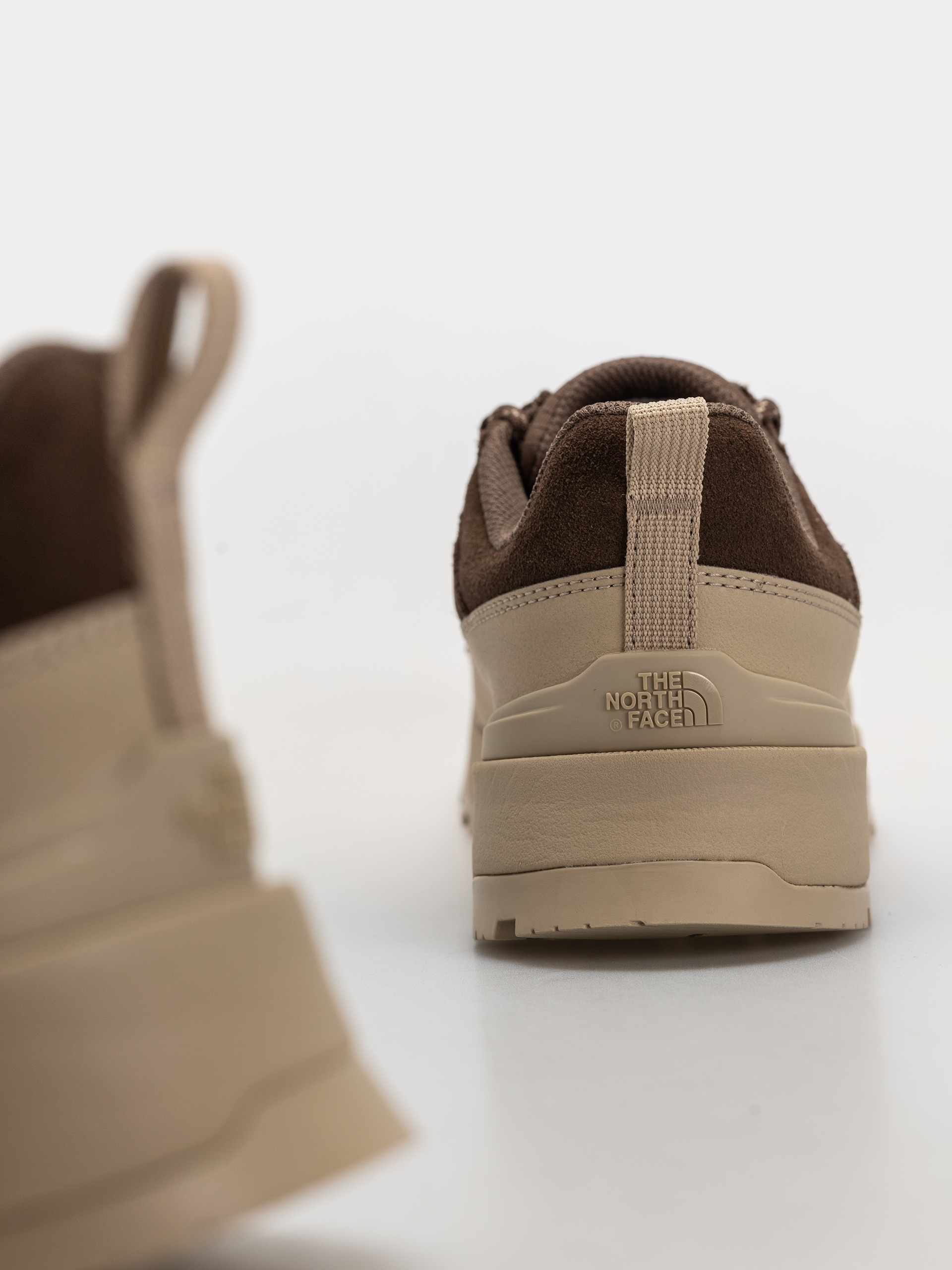 Обувки The North Face Glenclyffe Urban Low (smokey brown/timeless t)