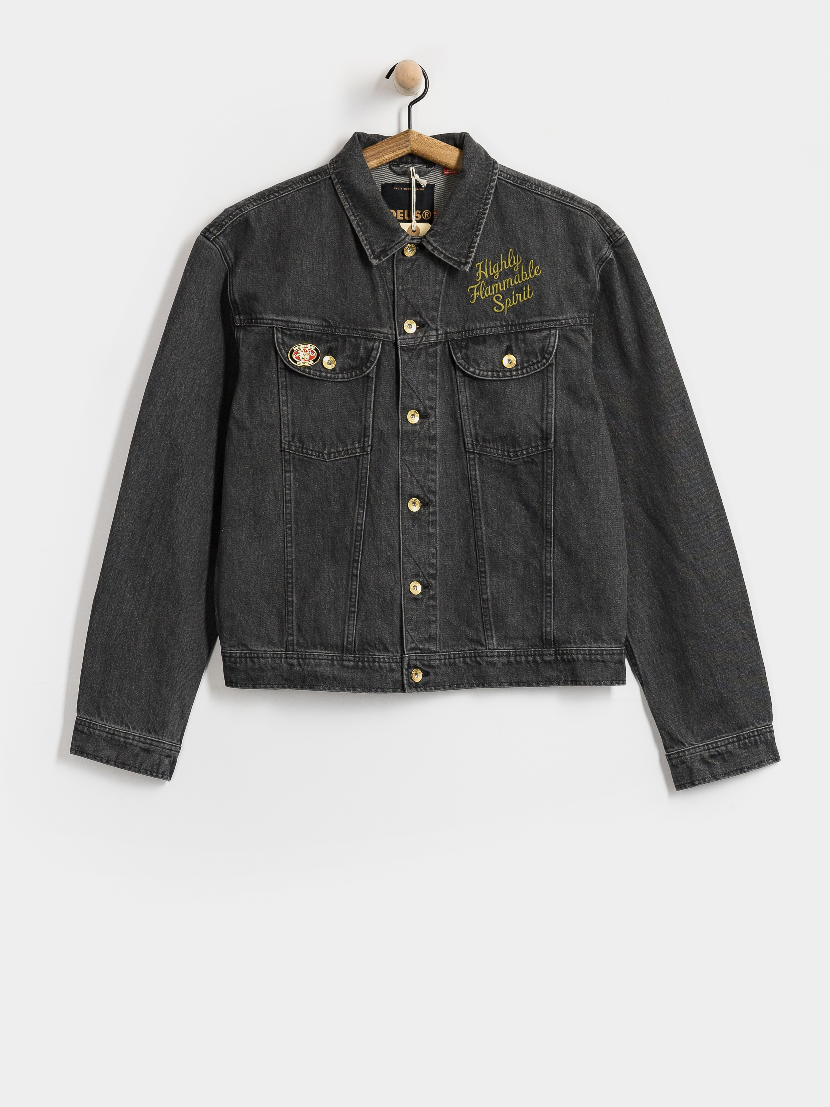Яке Deus Ex Machina Unchained Trucker (washed black)