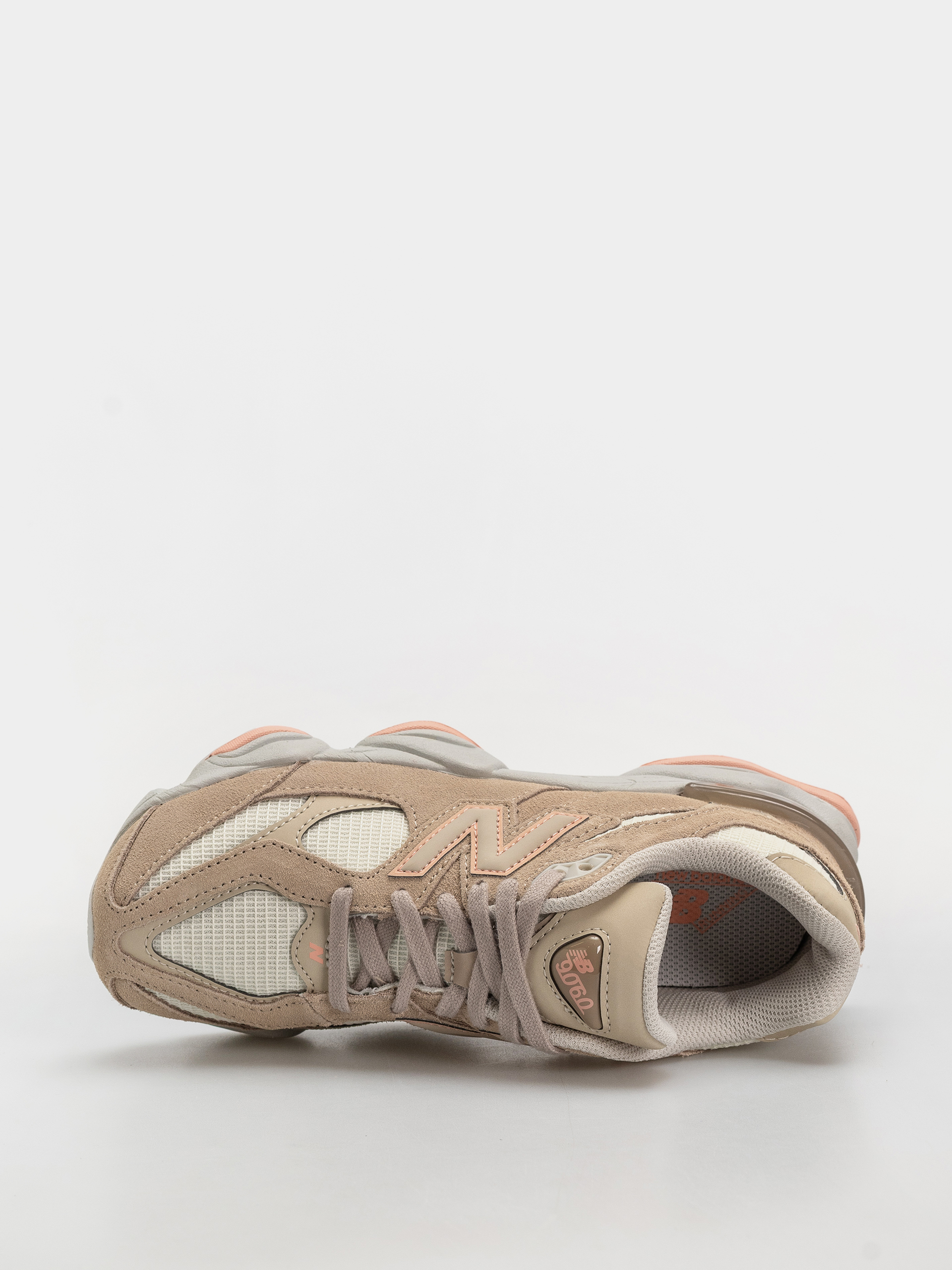 Обувки New Balance 9060 JR (mindful grey/pink lemonade)