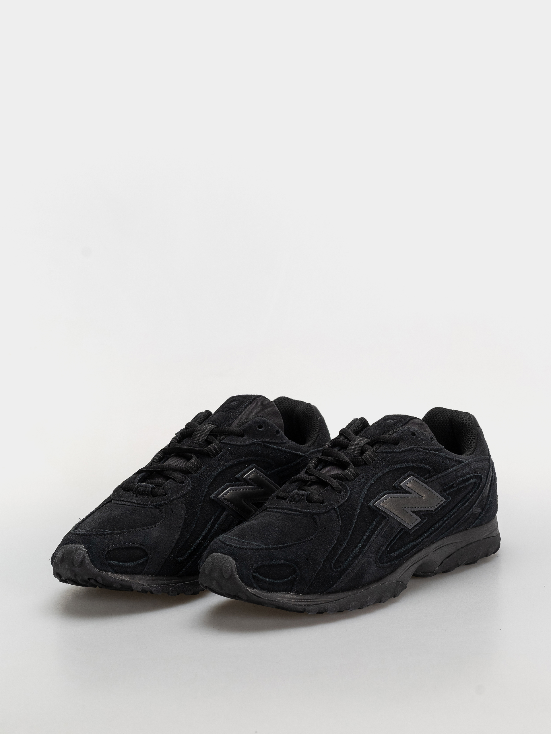 Обувки New Balance 204L (black/black cement)