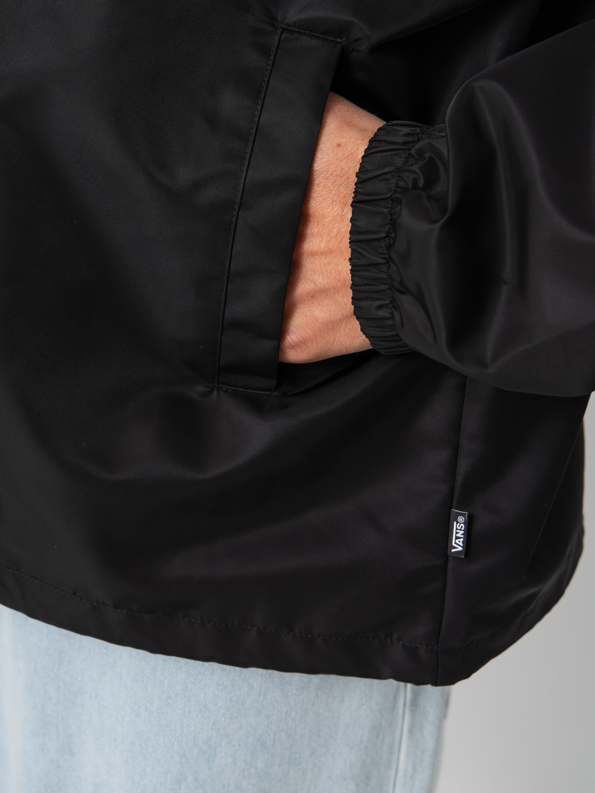 Яке Vans Torrey Nylon Coaches 2.0 (black)