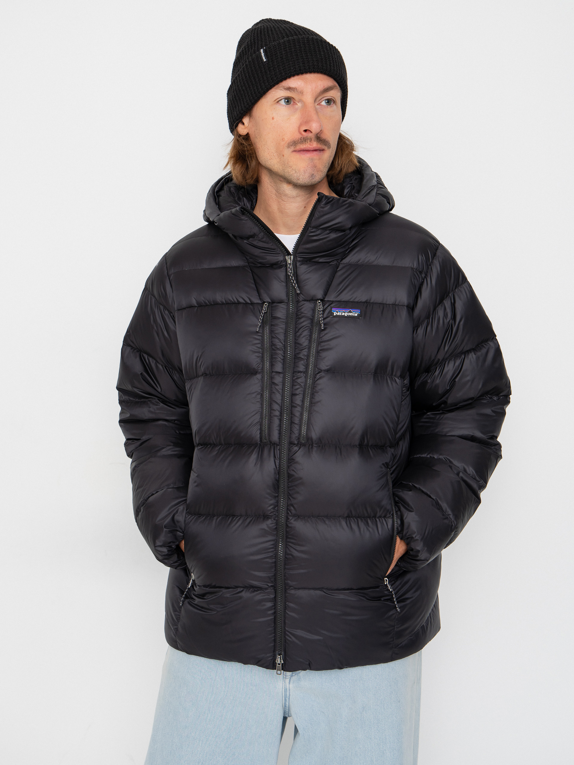 u042fu043au0435 Patagonia Fitz Roy Down HD (black)