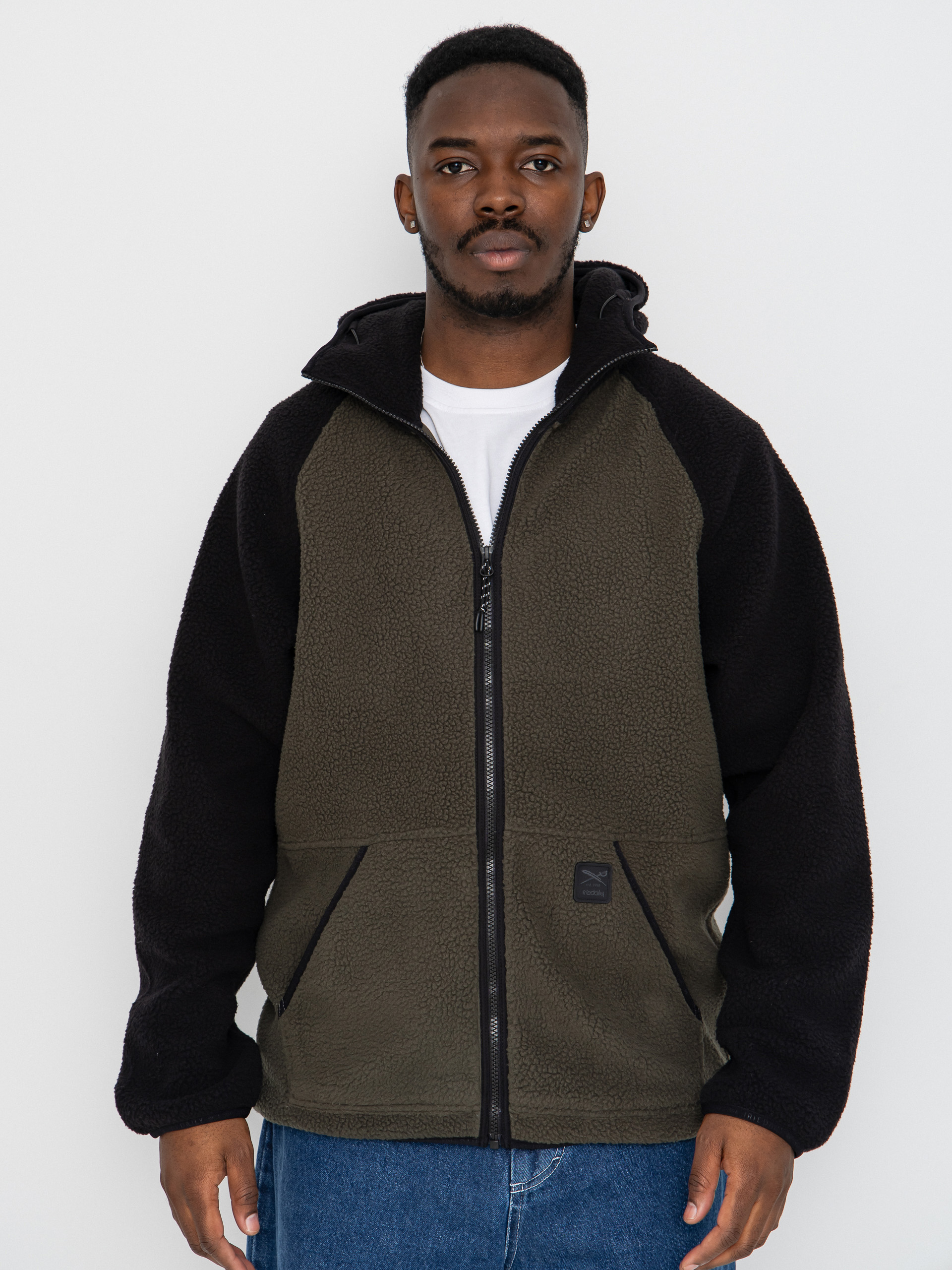 Поларени суитшърт Iriedaily Quentin Fleece (black olive)