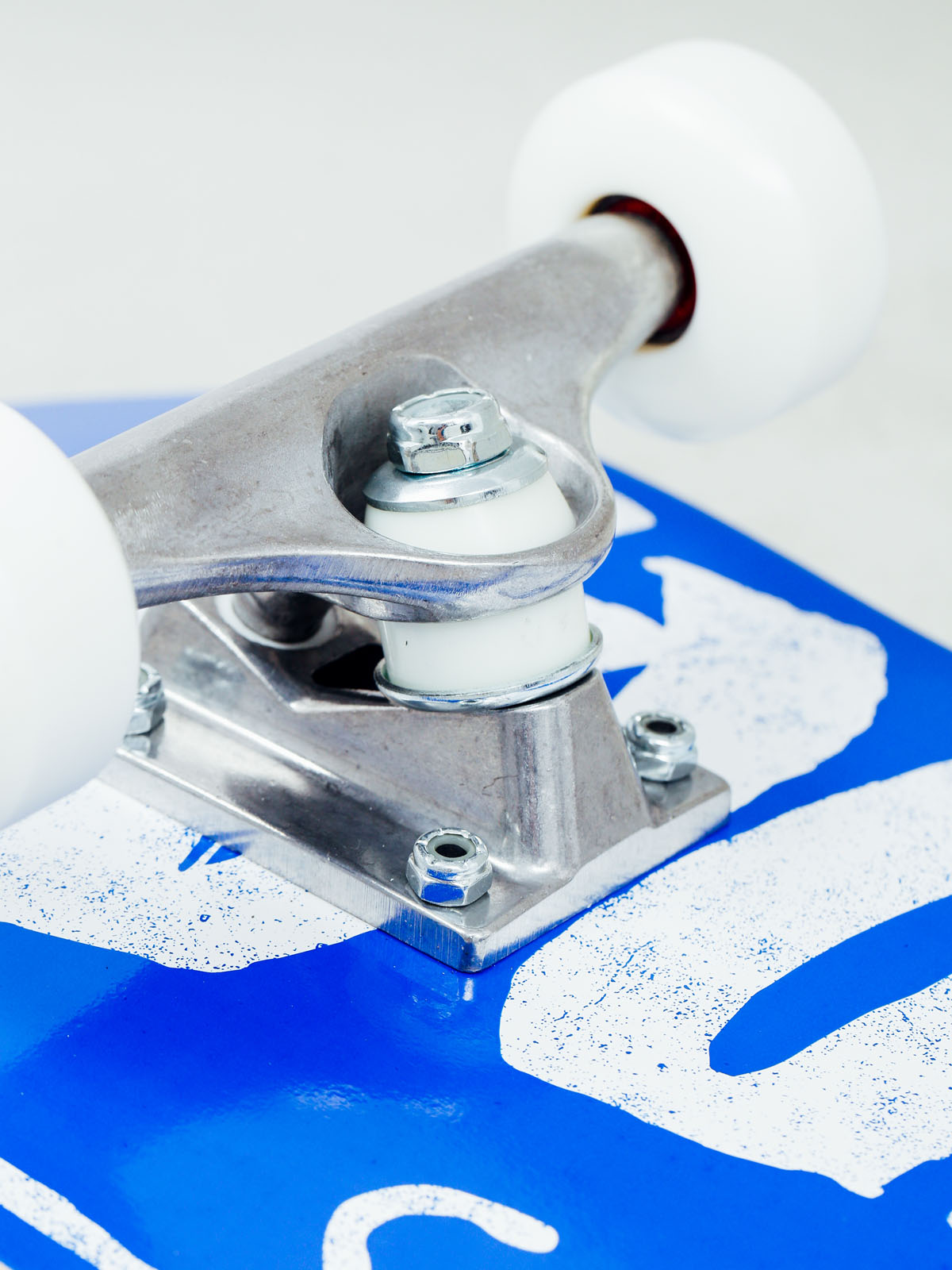 Скейтборд Foundation Thrasher (blue/white)