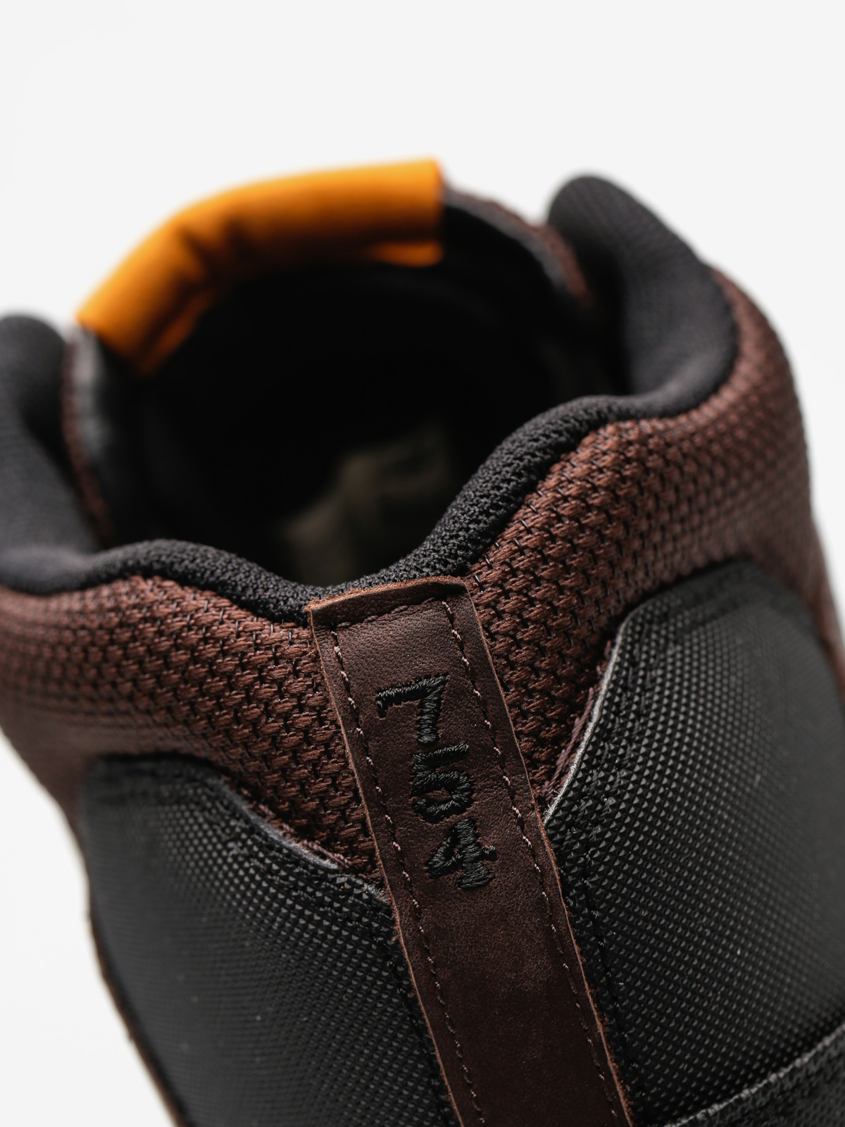 Обувки New Balance 754 (brown)