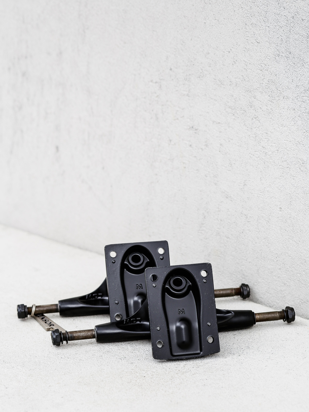 Колесари Tensor Mag Light Lo Tens (black)